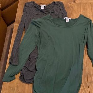 🔥5/$25 2 long sleeve maternity shirts